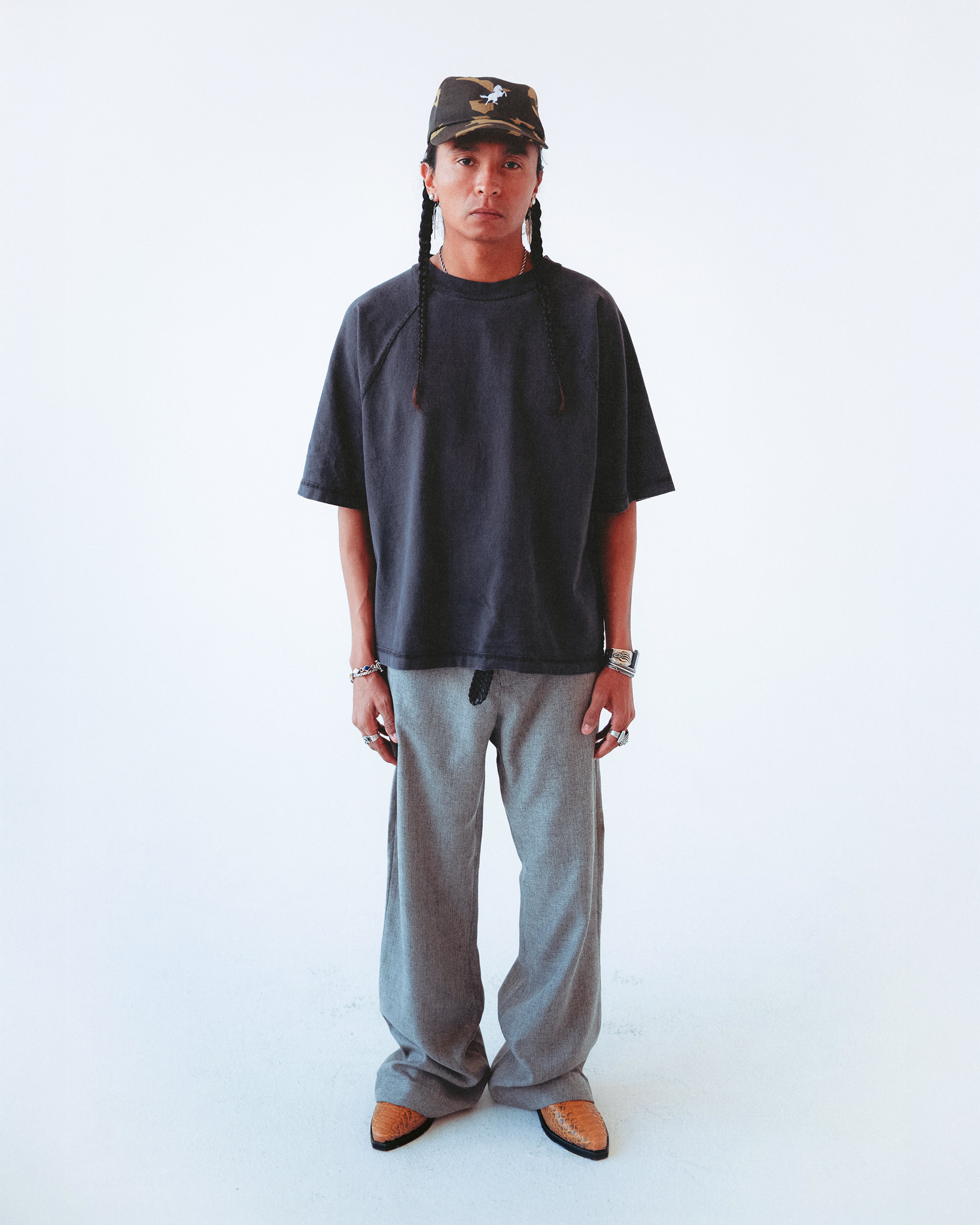 Raglan Tee - Vintage Black